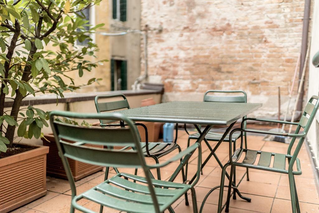 Accademia Terrazza Apartment Veneţia Exterior foto