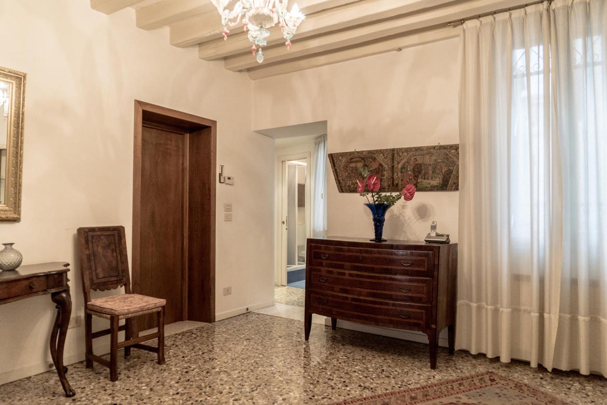 Accademia Terrazza Apartment Veneţia Exterior foto